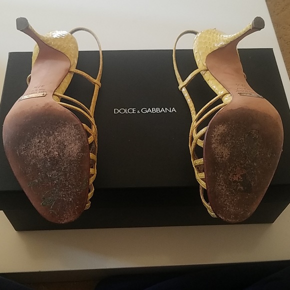 Dolce and Gabbana yellow whip snake sandal heels - Picture 6 of 8